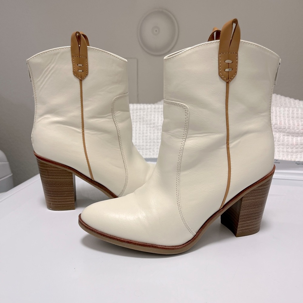 White Leather Western Ankle Boots with Tan Trim